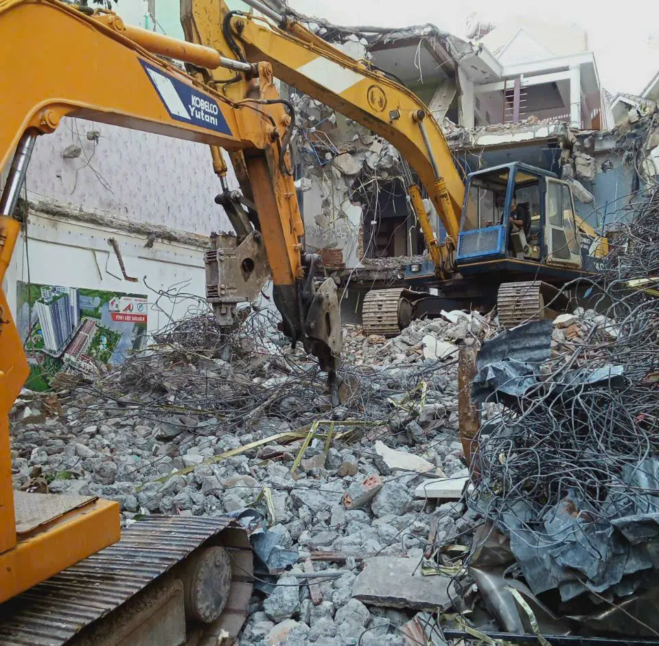 Quy trình đập phá tháo dỡ nhà chuyên nghiệp từ A–Z