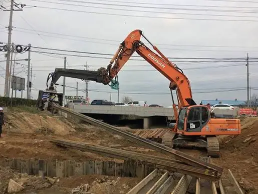 Ép cừ vây C có tác dụng gì?